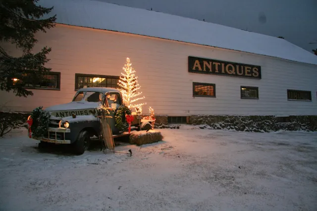 1810 House B&B and Antiques