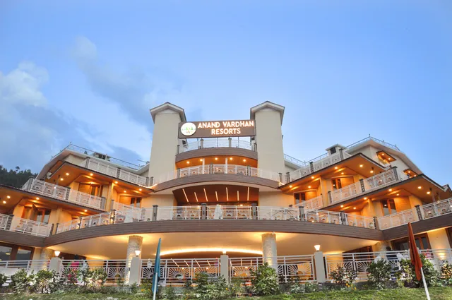 Anand Vardhan Resort Manali