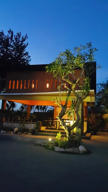 Kampoeng Nelayan Restoran & Hotel