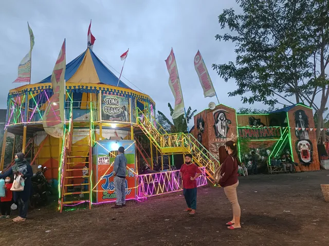 PASAR RAKYAT GUMREGAH (SEKATEN)