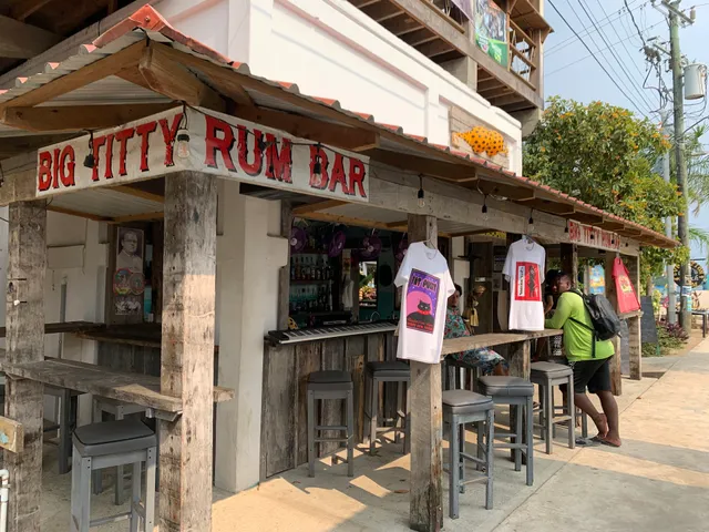 Big Titty Rum Bar