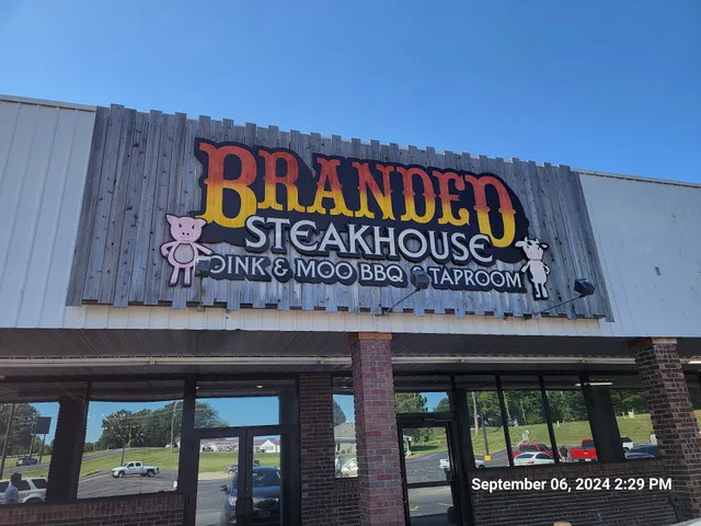 Branded Steakhouse Oink & Moo BBQ