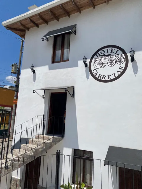 Hotel Carretas by Rotamundos