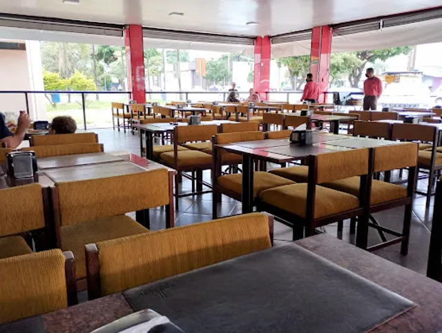 Minas Brasil Restaurante