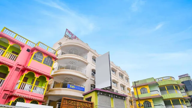 Fabhotel Prime The Golden Plaza