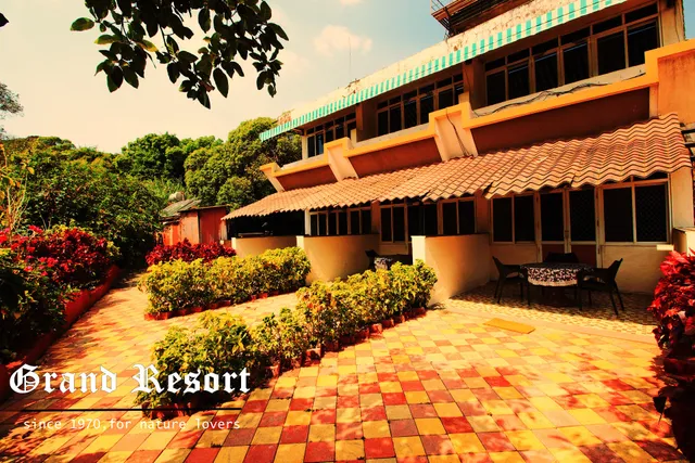 Grand Resort