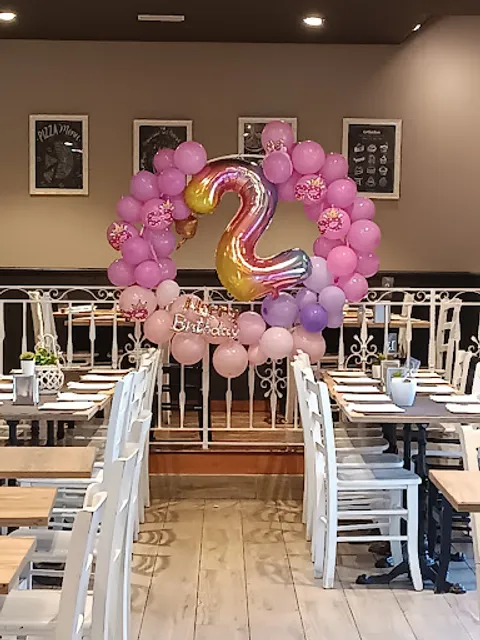 Weekend Pizzeria Bistrot Cafè