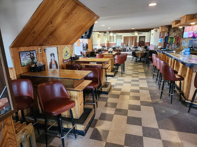 Bresina's Hometown Bar & Grill