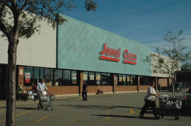 Lombard Pines Shopping Center