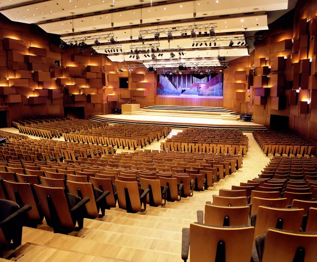 Koncertna dvorana Vatroslava Lisinskog