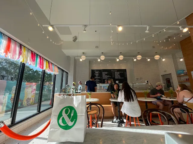 Jeni's Splendid Ice Creams