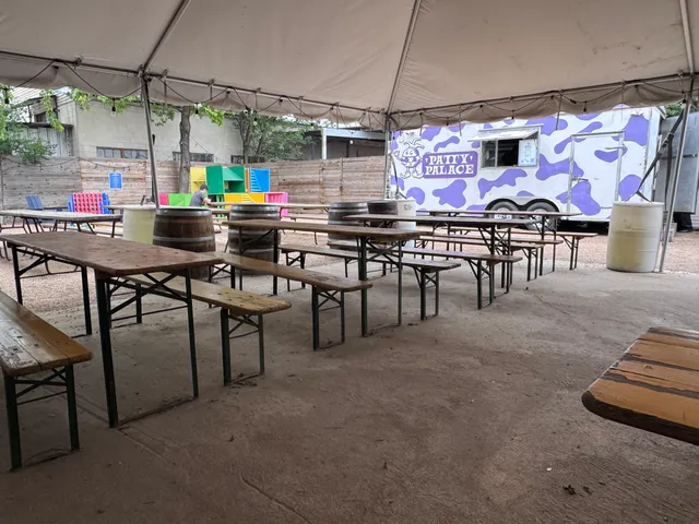 Patty Palace - St. Elmo