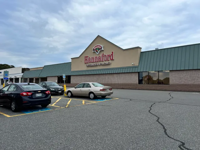 Rockland Plaza Shopping Center