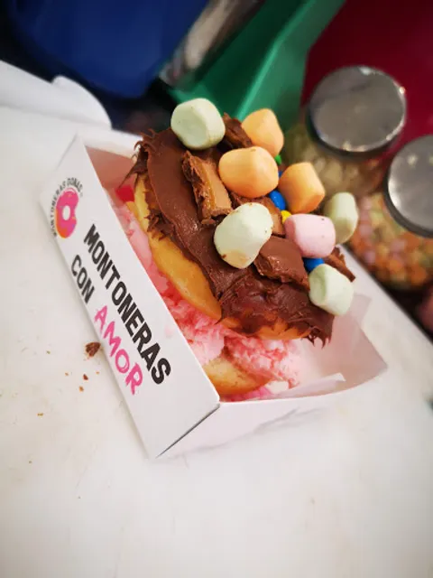 Montoneras Donas plaza centro sur