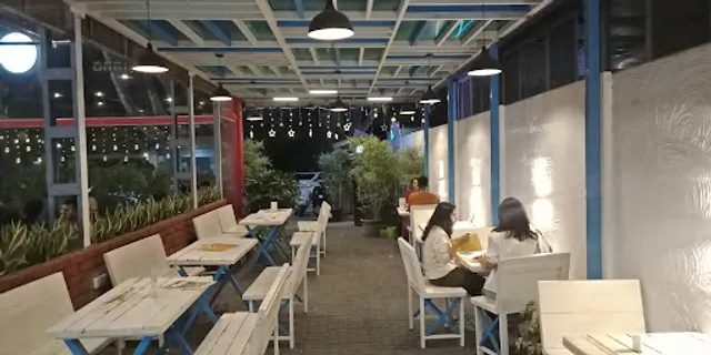 Desi Aa Italiano (College Road Outlet)