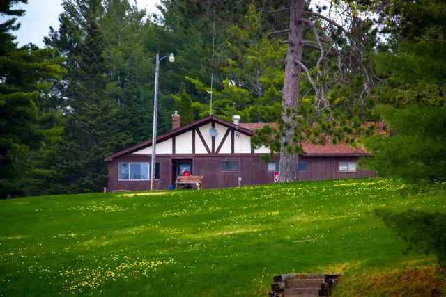 Sisko's Pine Point Resort