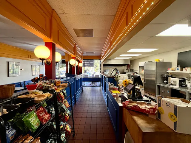 Emiliana's Mexican & Deli Food