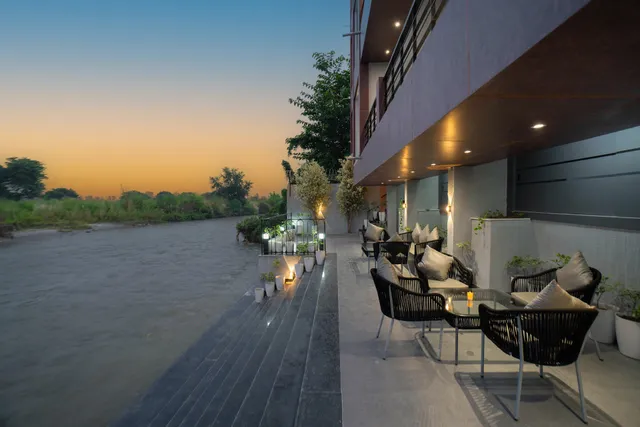 Sukoon By The Ganges