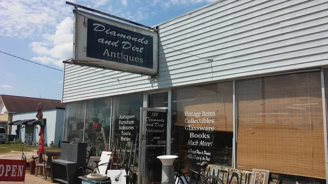 Diamonds and Dirt Antiques