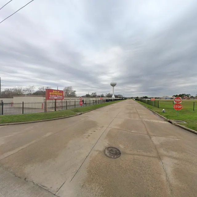 The Happy Lamb@Trader's Village