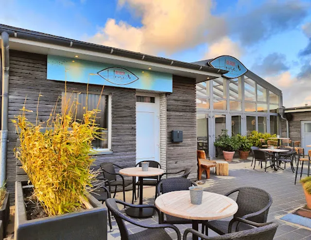 Beach House - Restaurant, Cafe, Bar