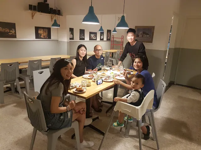 Grub by Ahong & Friends