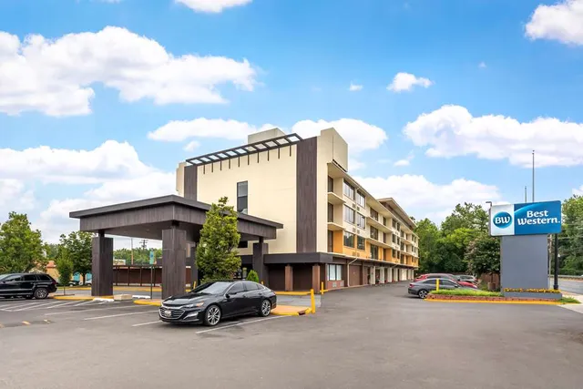 Best Western Plus Laurel