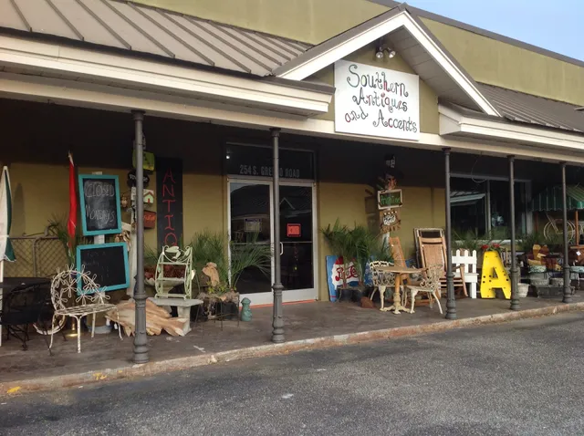Southern Antiques and Accents