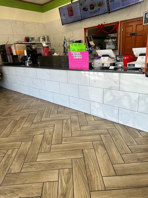 La Mexicana Restaurant