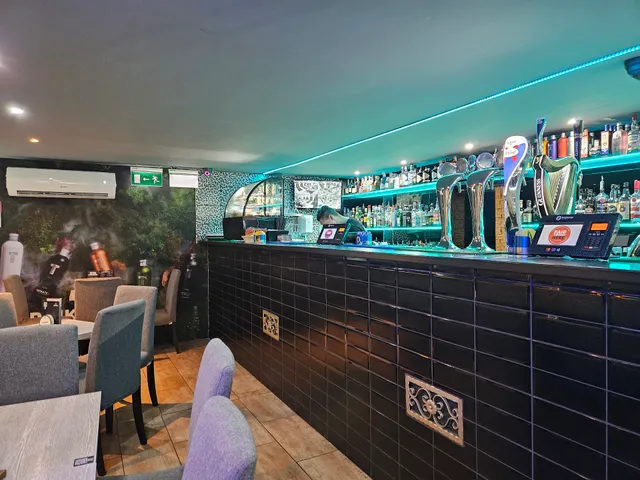 Iron Bar & DartsGaléria