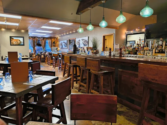 Necces Italiano Restaurante