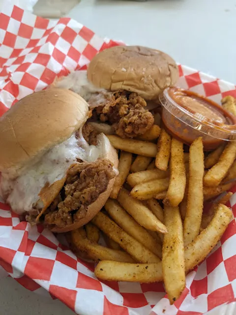 Kiss Pollos Estilo Sinaloa