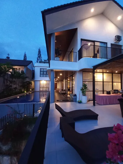 Villa cemara hijau 28