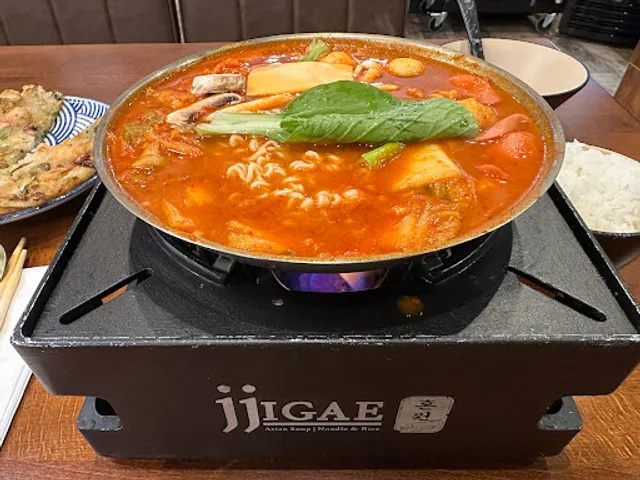 Jjigae Korean Soup & Noodle