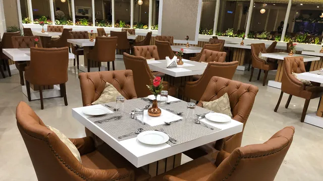 Grand indiana restaurant And Banquet best restaurant in Jaipur