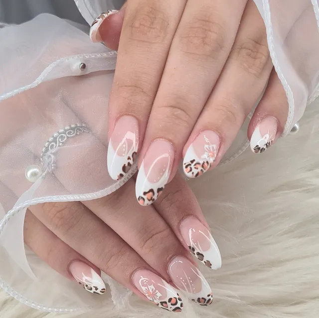 Eye Candy Nails & Training