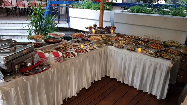 Лап-Лап Гостилница