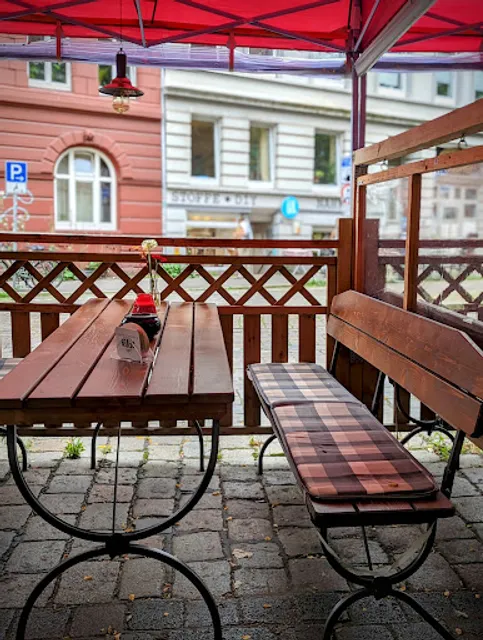 Lais - Home of Barsenal