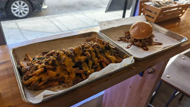 Smurfey's Smokehouse Food Truck