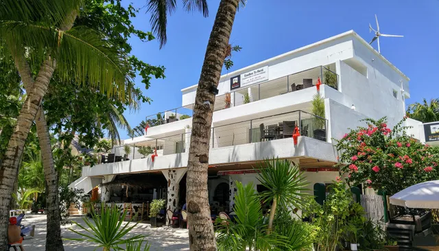 Sundown Resort Boracay & Austrian Pension House