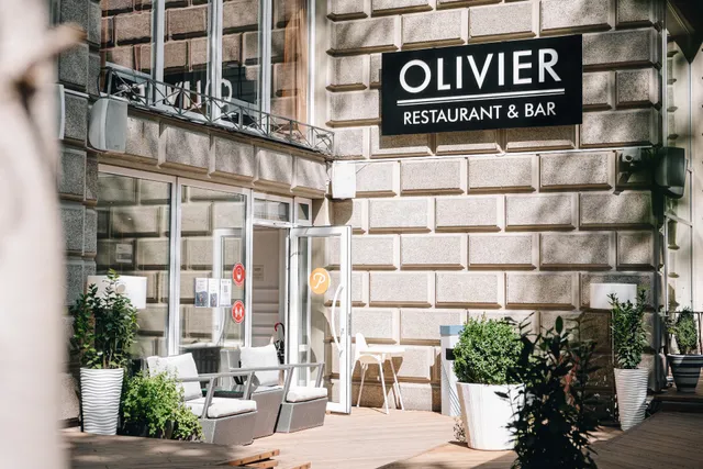 Olivier Restaurant & Bar