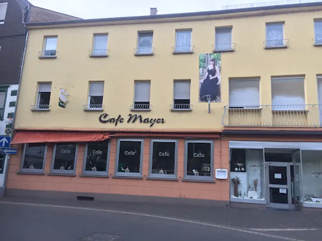 Cafe Mayer Marek Myszka