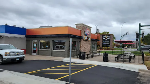 Dairy Queen Grill & Chill