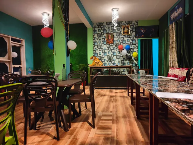 Batohi Hotel cafe & Restaurant