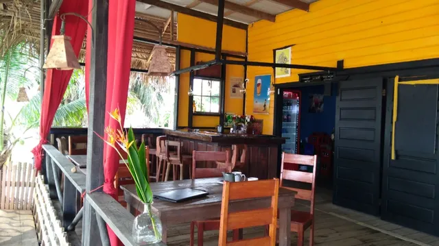 Peer's Place Restaurant and Bar