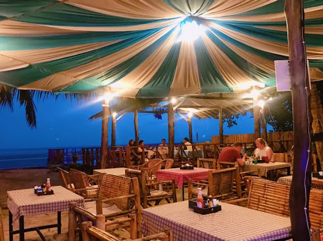 Sun Sky Restaurant &Bar