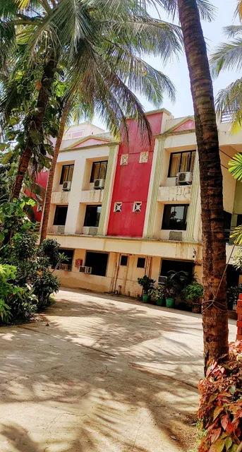 Heritage Hotel and Lodging