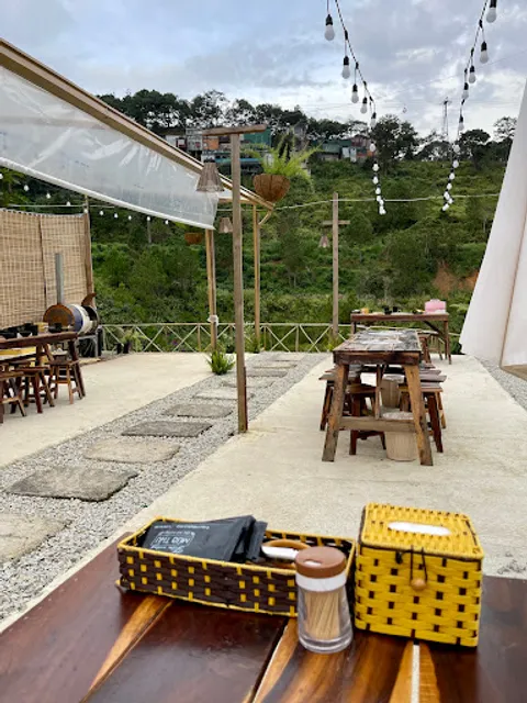 Tiệm nướng Mùa Thu