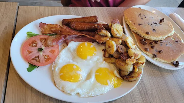 Bobby's Hideaway- Port Credit