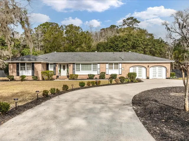 The Elizabeth House Bed and Breakfast